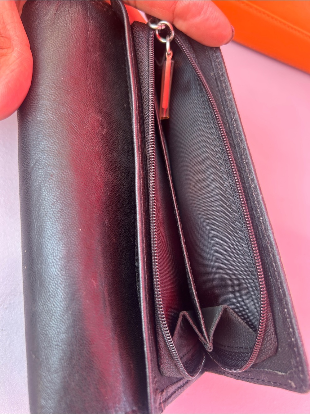 Wilsons Leather Burgundy Leather Trifold Wallet - Picture 8 of 8